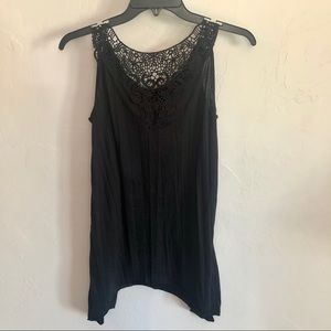 🍒 5/$20 Lightweight Black Tank with Lace Trim